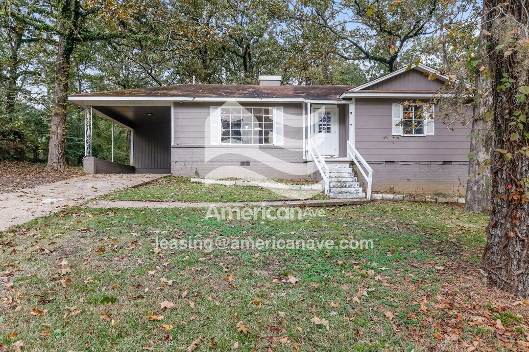 2823 Shannon St in Jackson, MS - Building Photo