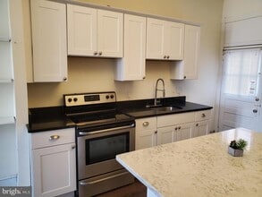 1626 S 4th St in Philadelphia, PA - Building Photo - Building Photo