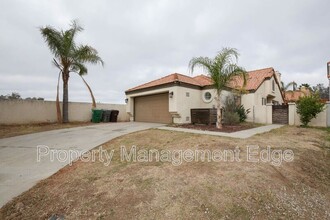 41199 Primula Cir in Murrieta, CA - Building Photo - Building Photo