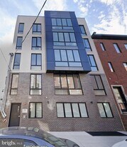 721 N 16th St in Philadelphia, PA - Building Photo