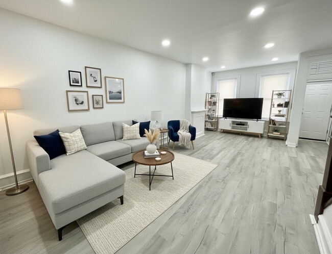 2554 N Sartain St in Philadelphia, PA - Building Photo - Building Photo