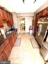 277 Shawmont Ave in Philadelphia, PA - Building Photo - Building Photo