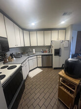 451 Marshall Ave, Unit #4 in St. Paul, MN - Foto de edificio - Building Photo