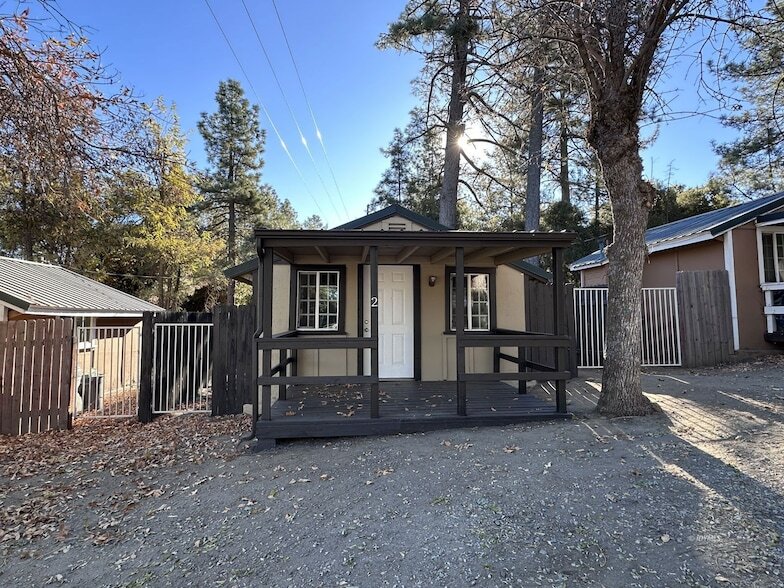 29470 CA-243 in Mountain Center, CA - Building Photo