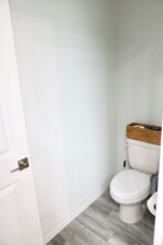 1340 38th St in Orlando, FL - Foto de edificio - Building Photo