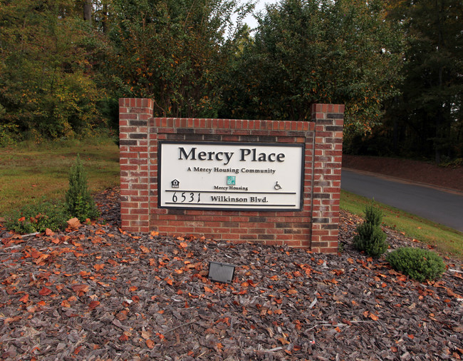 Mercy Place Belmont in Belmont, NC - Building Photo - Building Photo