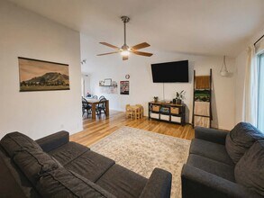 15619 Parkview Dr SE in Yelm, WA - Building Photo - Building Photo
