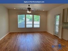 927 Mountain View Dr in Medford, OR - Building Photo - Building Photo