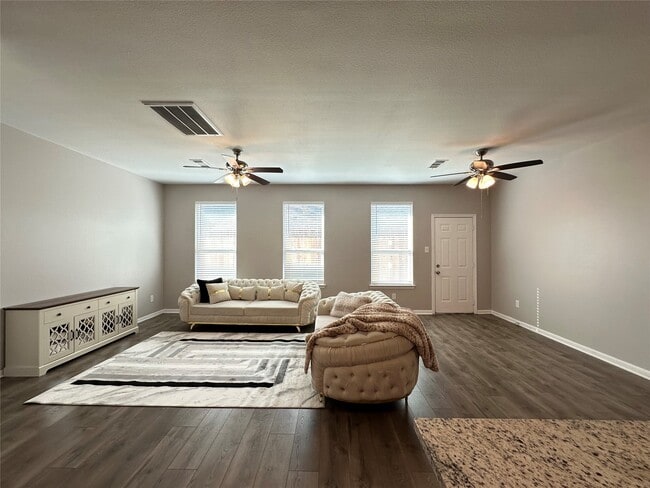 property at 11114 Beverley Pk St