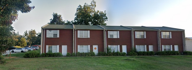 property at 1698 Dale Rd