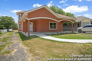 9322 Clamp Ave in San Antonio, TX - Foto de edificio - Building Photo