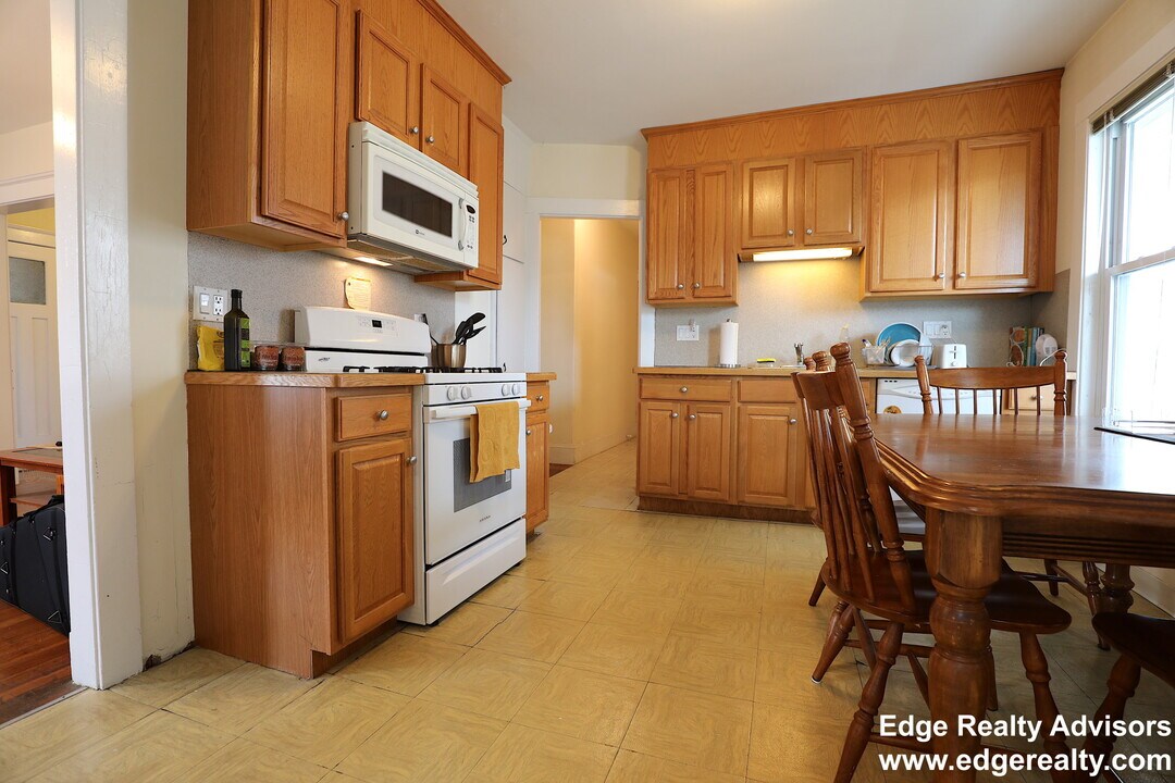 440 Washington St, Unit 2 in Boston, MA - Foto de edificio