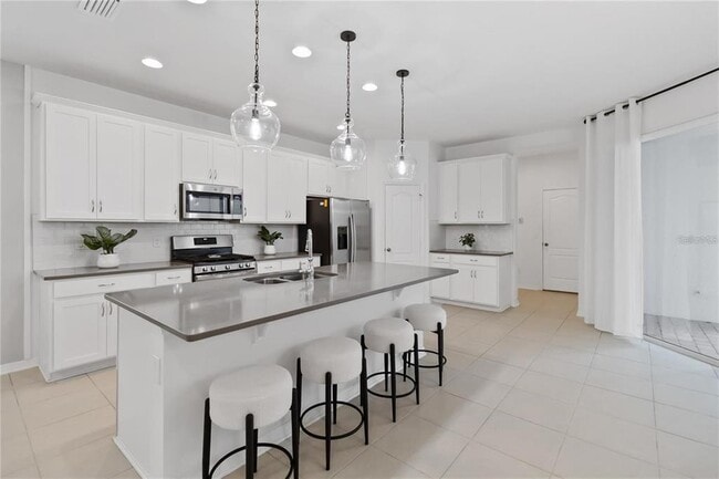 12112 Encore At Ovation Way in Winter Garden, FL - Building Photo - Building Photo