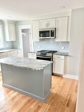 93 Orchard St-Unit -93 in Watertown, MA - Building Photo - Building Photo
