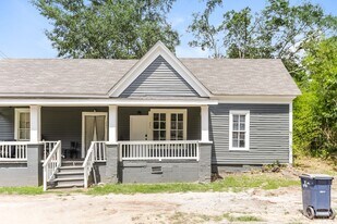 731 Williams St in Griffin, GA - Building Photo
