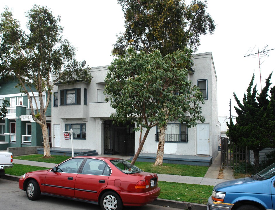 1111 Pine Ave in Long Beach, CA - Foto de edificio