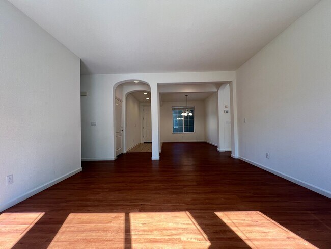 1139 Meredith Way in Folsom, CA - Building Photo - Building Photo