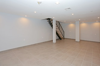 15 Cedar St in Brooklyn, NY - Building Photo - Interior Photo