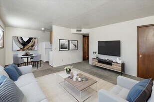 2606 S Mountain View Dr, Unit 1 in Cottonwood, AZ - Building Photo