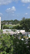 7035 NW 186th St in Hialeah, FL - Building Photo