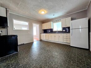 3 Pearl St, Unit 2 in Webster, MA - Building Photo - Building Photo