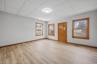 502 S 2nd St in Savannah, MO - Building Photo - Building Photo