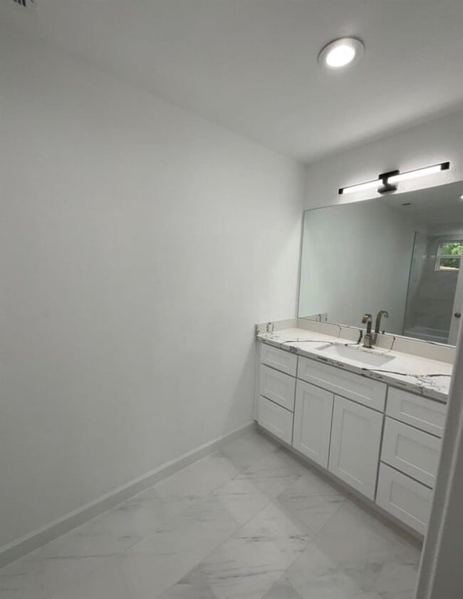 5202 Northridge Dr in Houston, TX - Foto de edificio - Building Photo