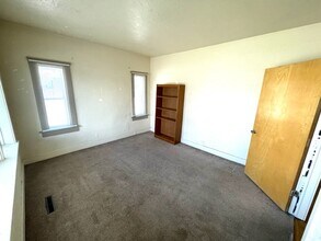 206 E 400 N in Logan, UT - Building Photo - Building Photo