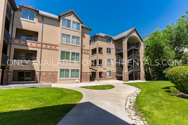 property at 892 E 700 N