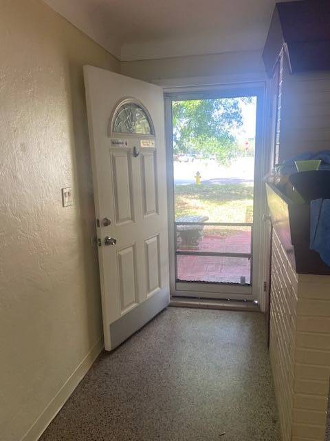 1781 Tyrone Blvd N in St. Petersburg, FL - Building Photo