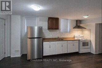 95 Baffin Cres in Brampton, ON - Building Photo - Building Photo