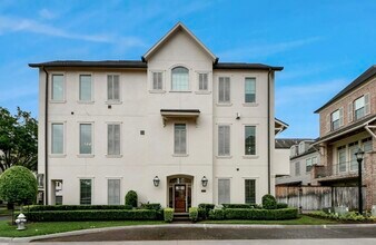 15623 Broad St in Sugar Land, TX - Building Photo - Building Photo