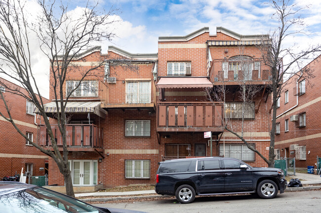 27 Taylor St in Brooklyn, NY - Foto de edificio - Building Photo