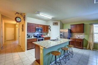 1048 Decker Dr in Fate, TX - Building Photo - Building Photo