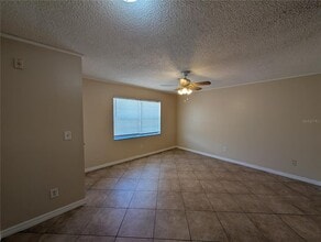 6415 S Roberts Ave in Tampa, FL - Building Photo - Building Photo