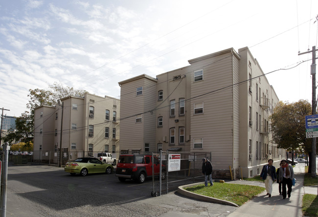 Jackson Apartments in Salt Lake City, UT - Building Photo - Building Photo