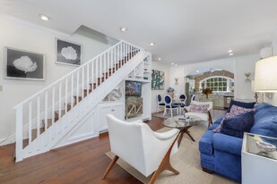 1 I St in Charleston, SC - Building Photo