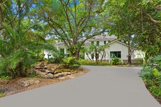 18425 Long Lake Dr in Boca Raton, FL - Building Photo - Building Photo