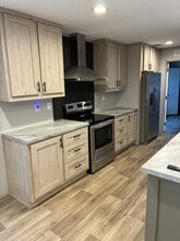 120 Charles Pl in Cornelia, GA - Building Photo - Building Photo