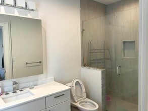 174 Gold St, Unit 2-bed 2.5bath in Boston, MA - Building Photo - Building Photo