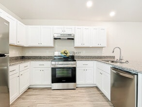 17131 Thompson Ave in Port Charlotte, FL - Building Photo - Building Photo