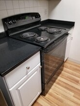 1933 Commonwealth Ave, Unit 1 in Boston, MA - Building Photo - Building Photo