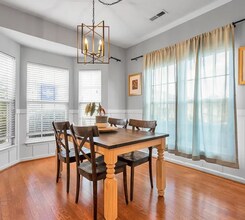 62 Spring Crossing Cir in Greer, SC - Foto de edificio - Building Photo