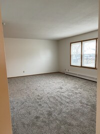 401 SW Elm St photo'