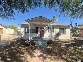 925 E Adams St in Tucson, AZ - Building Photo