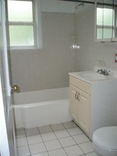 180 Prospect Street in East Orange, NJ - Building Photo - Interior Photo