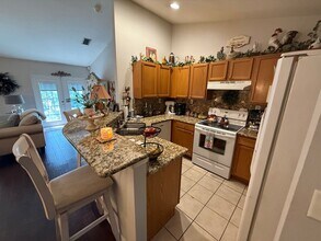 261 Brookdale Loop in Clermont, FL - Foto de edificio - Building Photo