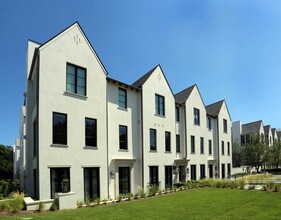 The Mondara in Dallas, TX - Building Photo - Building Photo