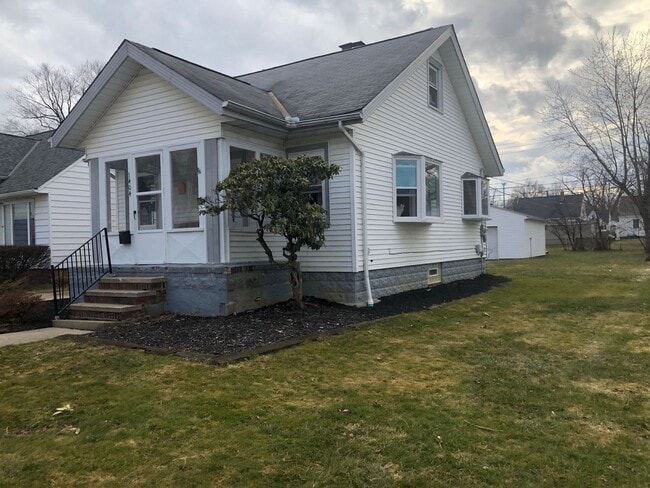 1404 Washington Blvd in Mayfield Heights, OH - Building Photo - Building Photo