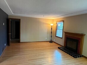 6019 N Boston Ave in Portland, OR - Foto de edificio - Building Photo